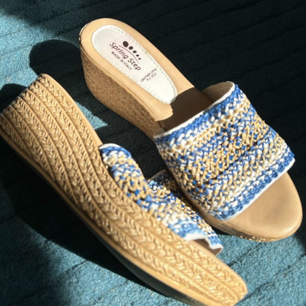 Spring Step Platform Slides, Multi-Color Raffia, … - image 1